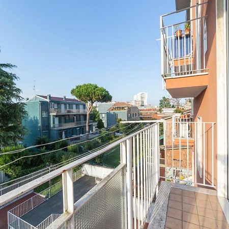 Appartement Precotto Comfortable Flat With Balcony à Milan Extérieur photo